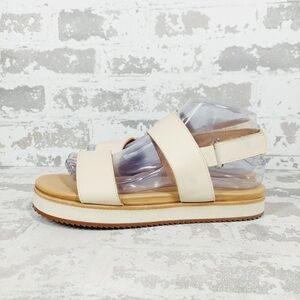Nisolo Cream Sandals